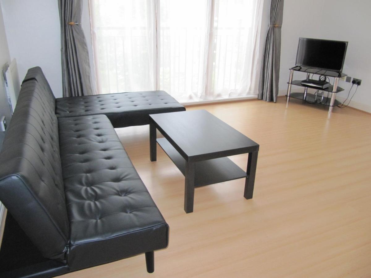 Cozy Off Road 2 Bedroom Cottage Apartment With Free Wi-Fi And Private Parking 格拉斯哥 外观 照片