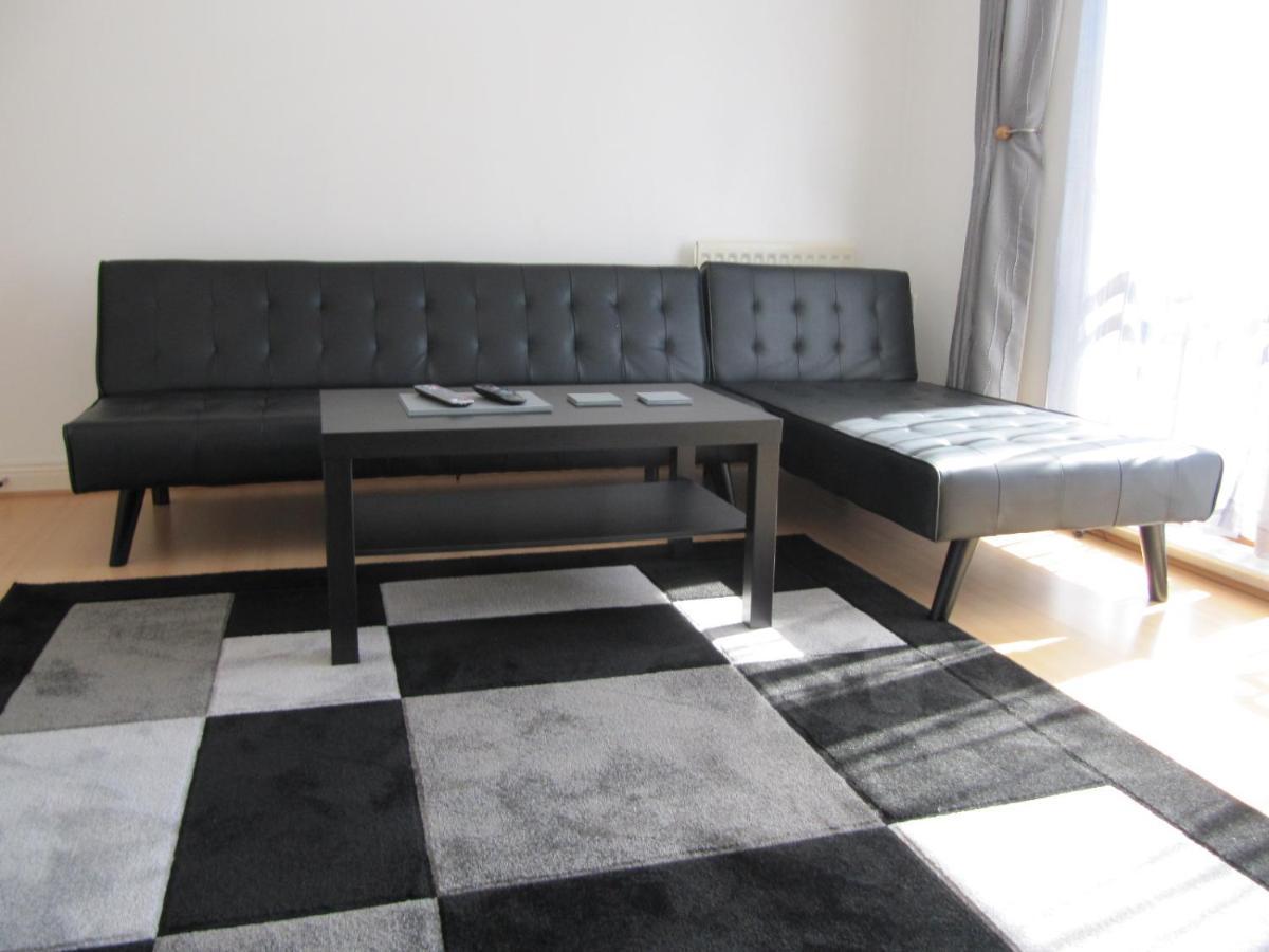 Cozy Off Road 2 Bedroom Cottage Apartment With Free Wi-Fi And Private Parking 格拉斯哥 外观 照片