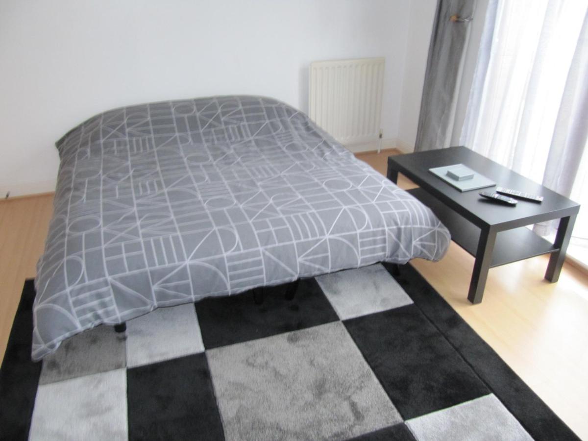 Cozy Off Road 2 Bedroom Cottage Apartment With Free Wi-Fi And Private Parking 格拉斯哥 外观 照片