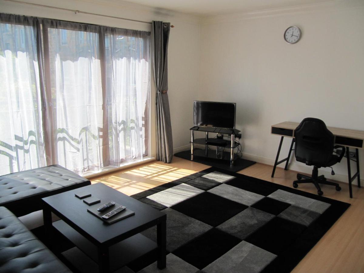 Cozy Off Road 2 Bedroom Cottage Apartment With Free Wi-Fi And Private Parking 格拉斯哥 外观 照片